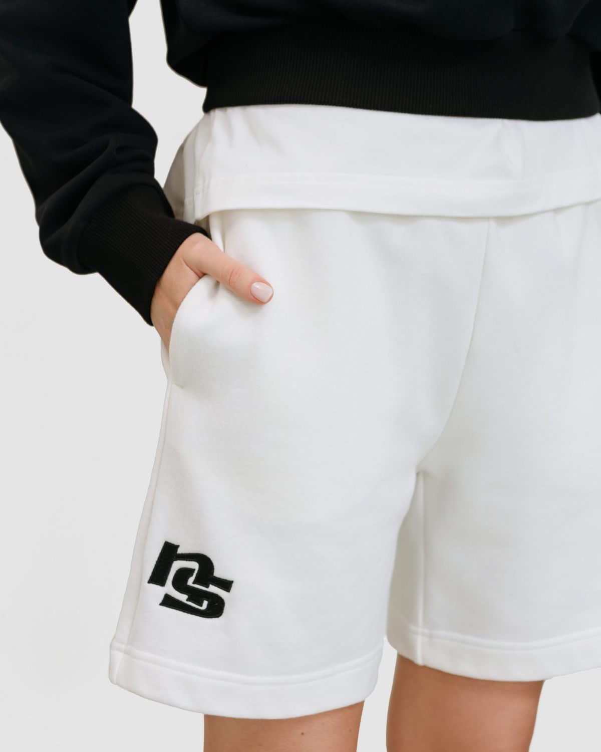 Шорты Regular Black & White Nikasport, W4BW91-WHT, цвет белый