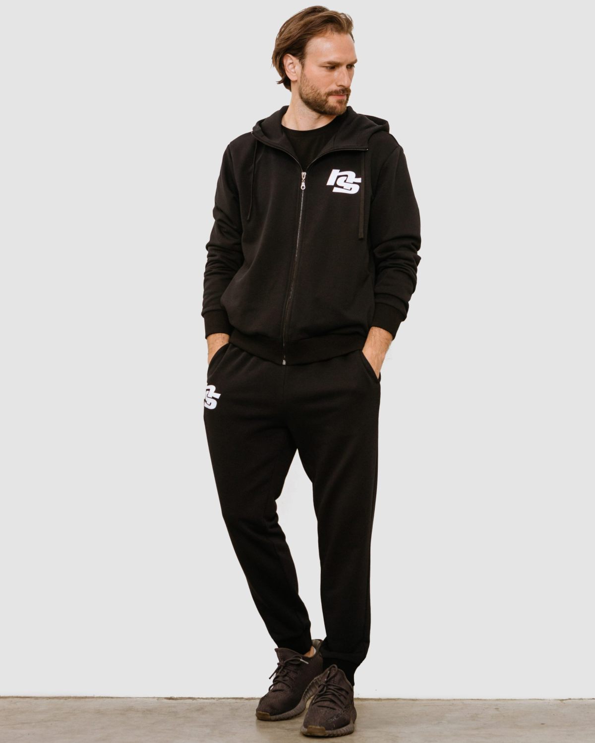 Брюки джоггеры Black&White Nikasport, M4BW83-BLK, цвет черный