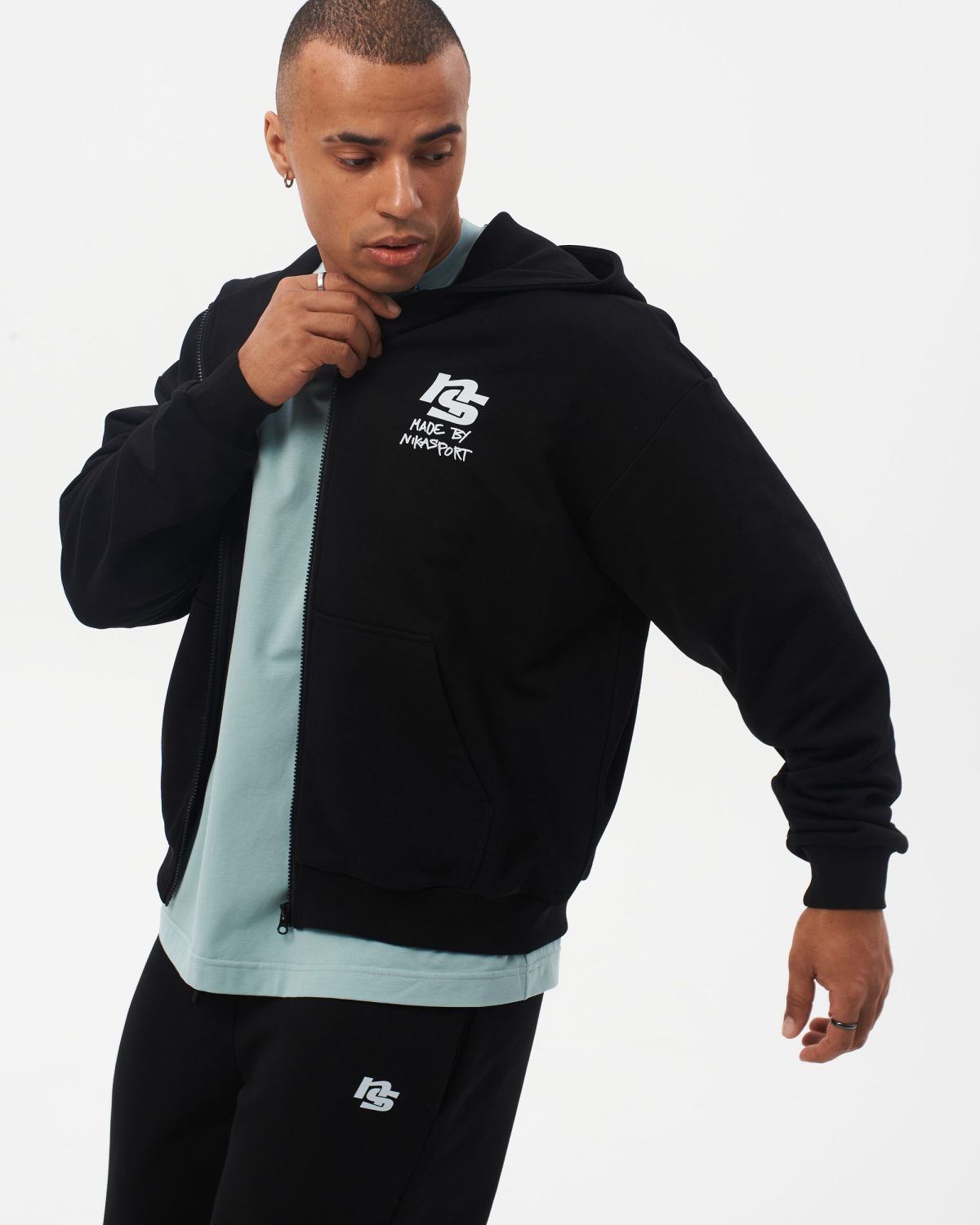 Худи на молнии I'm the Art Nikasport, M4ITA34-BLK, цвет черный