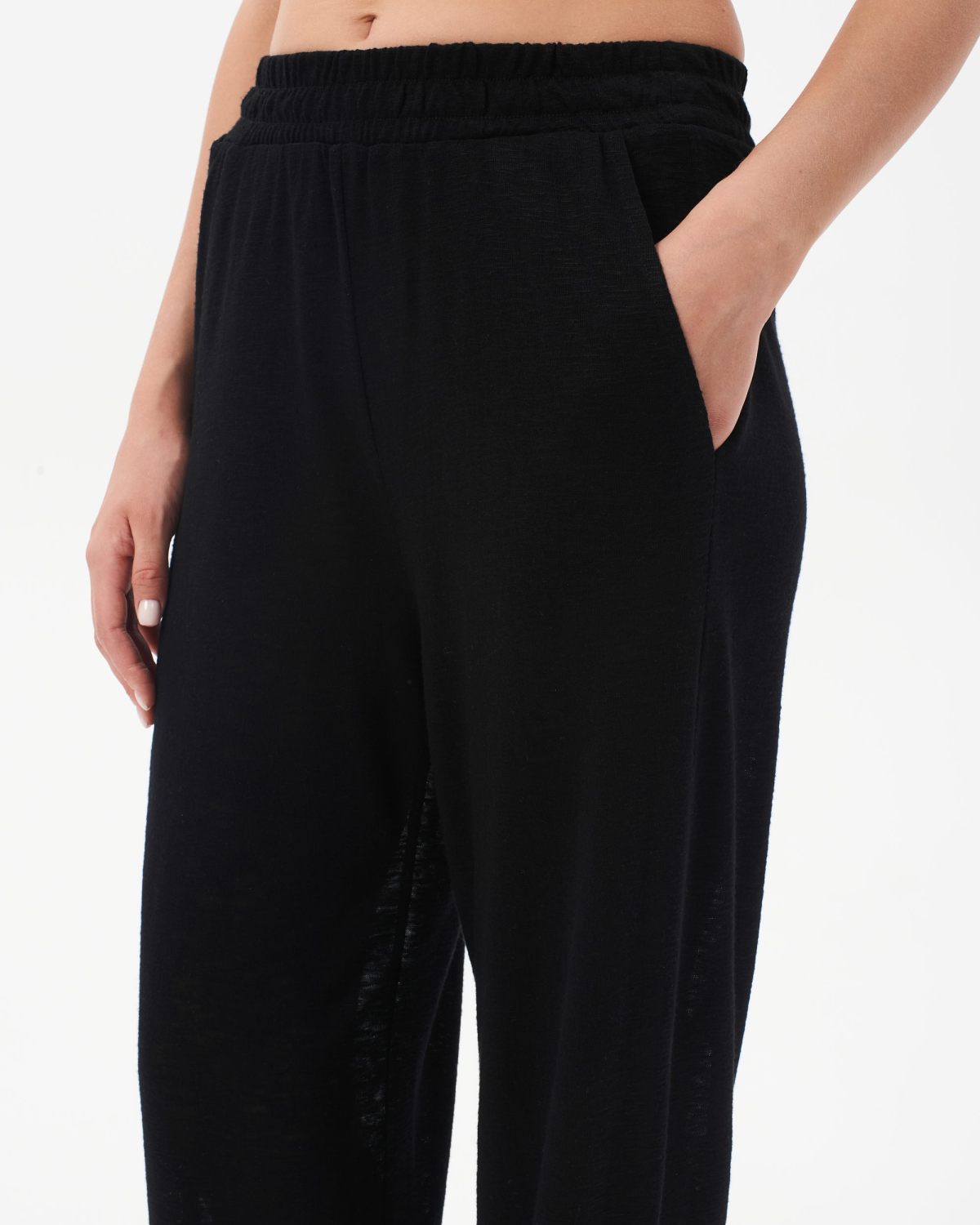 Брюки широкие прозрачные Sweet nature Nikasport, W4SN84-BLK, цвет черный