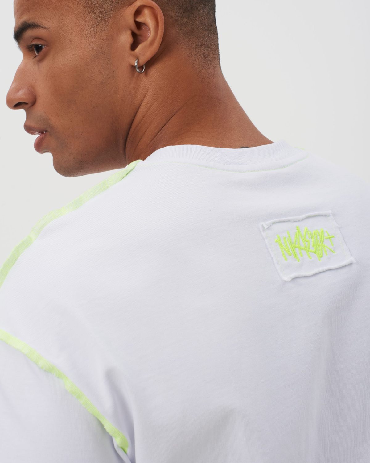 Футболка Oversize с контрастными швами  I’m the art Nikasport, U4ITA47-WHT, цвет белый